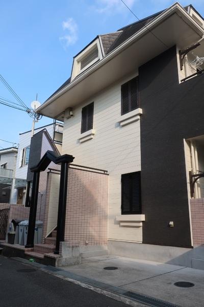 大東市深野北１丁目のアパート