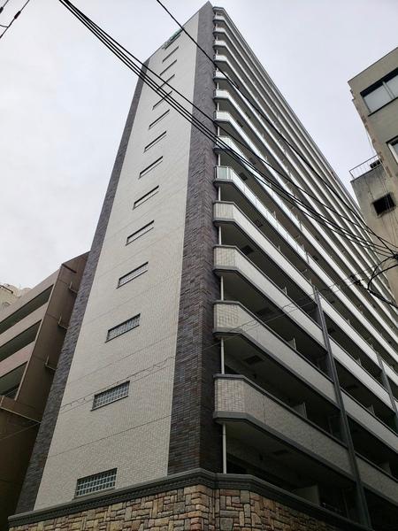 大阪市中央区安土町１丁目のマンション