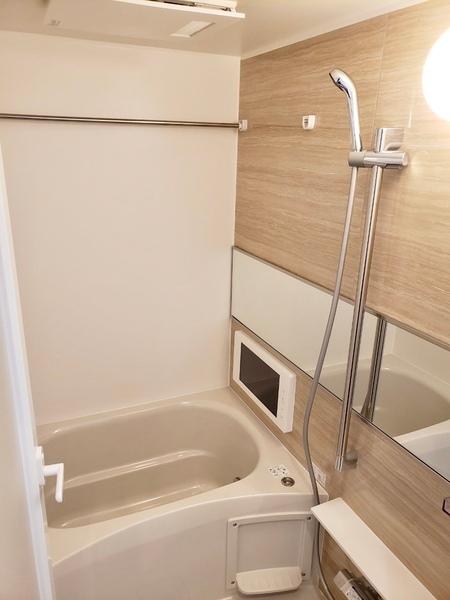 大阪市中央区鎗屋町２丁目のマンション