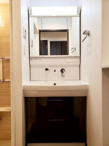 大阪市中央区鎗屋町２丁目のマンション
