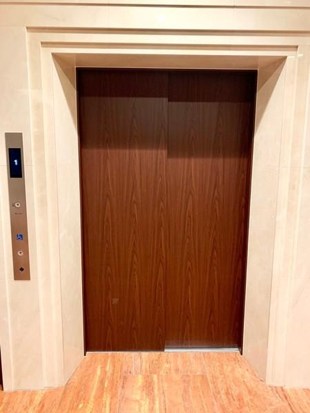 大阪市中央区材木町のマンション