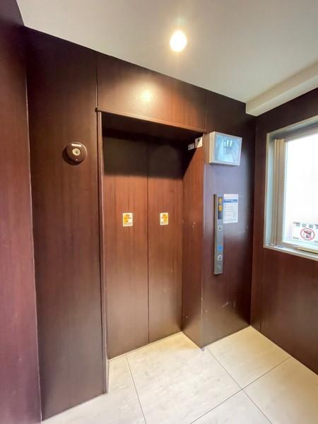 LEON‐COMFORT-NANBA-SOUTH-GATE