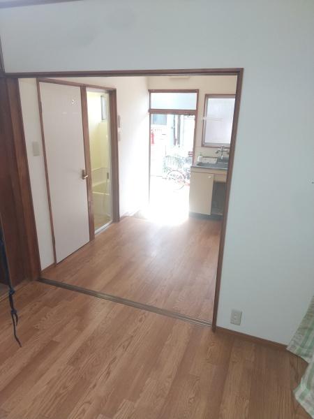 天下茶屋１丁目　文化住宅1階