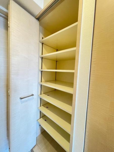 大阪市中央区高津１丁目のマンション