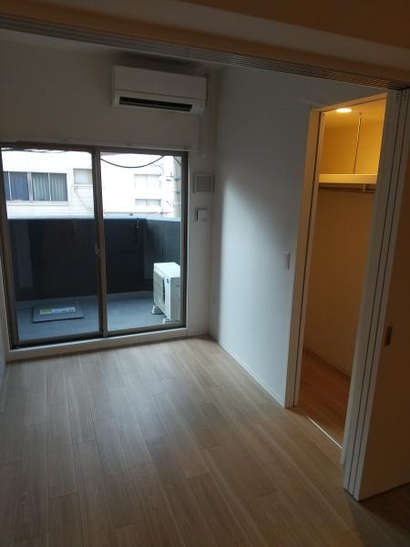 セレニテ難波ミラク参番館