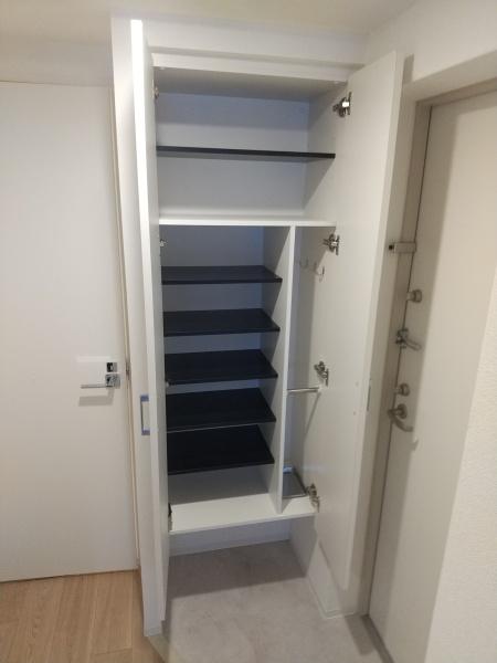 セレニテ難波ミラク参番館