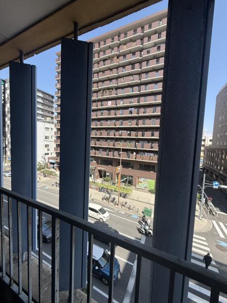 大阪市中央区瓦屋町２丁目のマンション