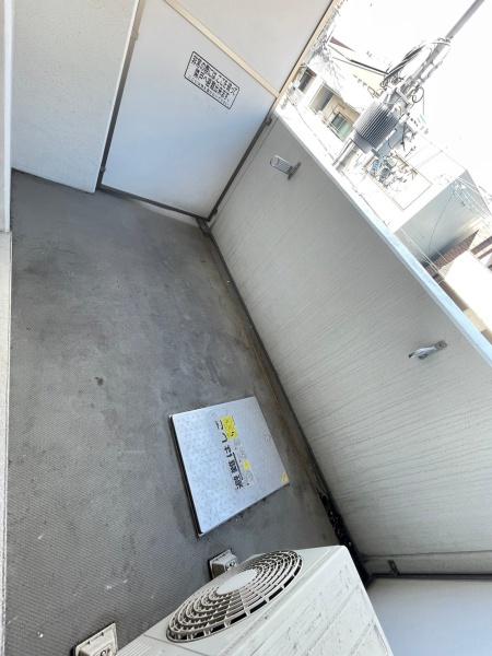 大阪市中央区上本町西３丁目のマンション