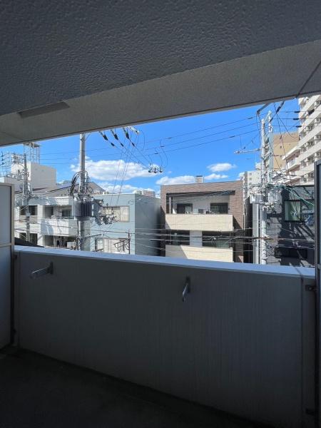 大阪市中央区上本町西３丁目のマンション
