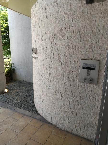 BRAVI南堀江