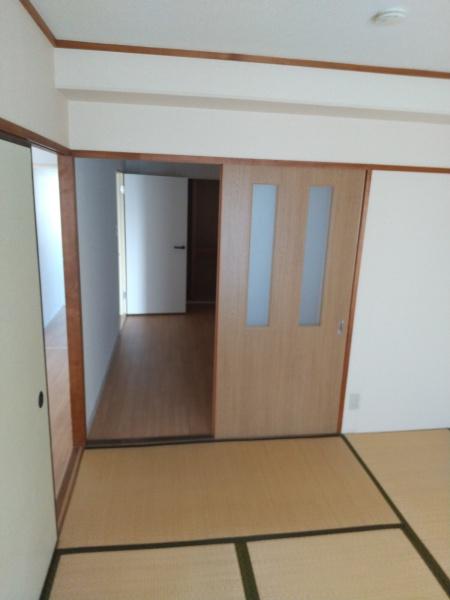 エリジェール新森