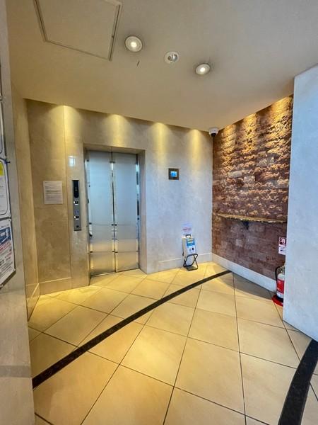 S-RESIDENCE学園坂(エントランス)