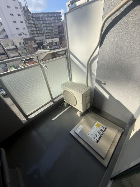 大阪市西成区岸里３丁目のマンション