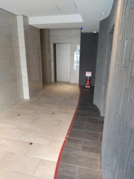 セレニテ難波ミラク参番館