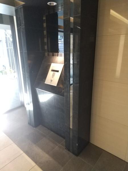 プレサンス堺筋本町駅前