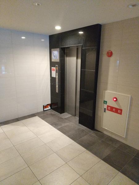 プレサンス堺筋本町駅前