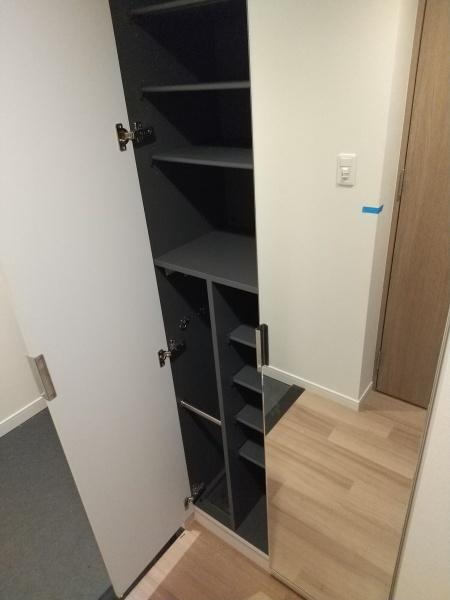 プレサンス心斎橋ニスト