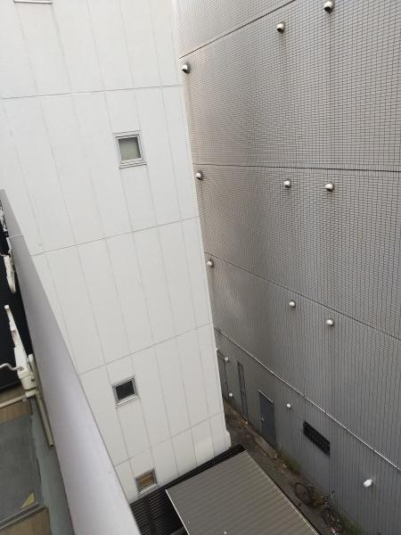 プレサンス心斎橋ニスト