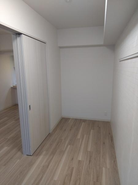 プレサンス心斎橋ニスト