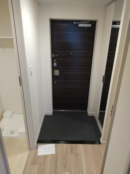 プレサンス心斎橋ニスト