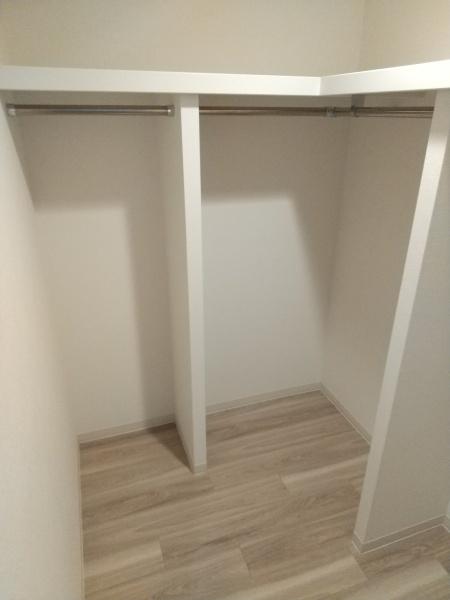 プレサンス心斎橋ニスト