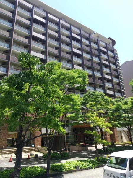 ロイヤルパークス桃坂