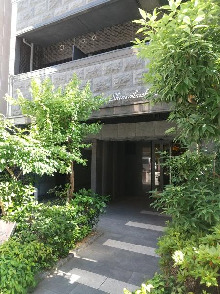 プレサンス心斎橋ニスト