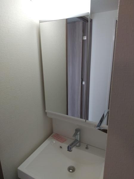 LADOUCEUR谷町