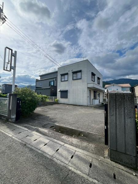 愛媛県西条市　一棟テナントビル