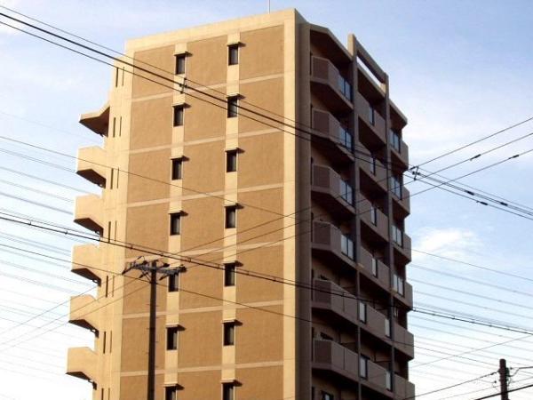 ファミーユ出戸