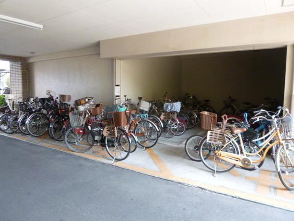 グランパレカサハラ