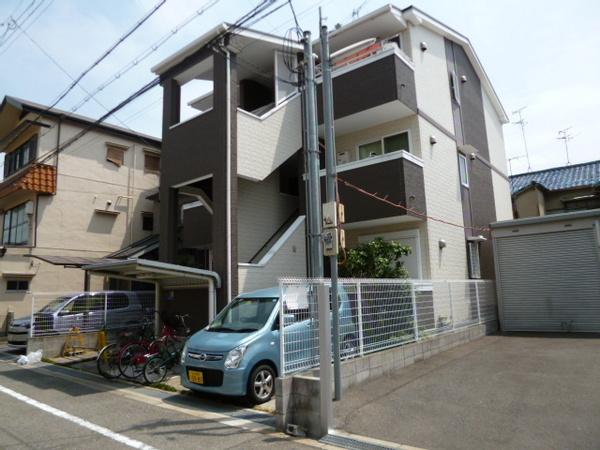 シェリールヒラノ