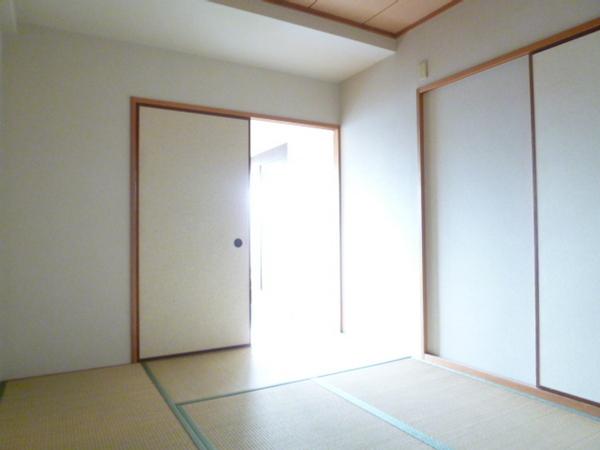 ロイヤルヒルズ５番館