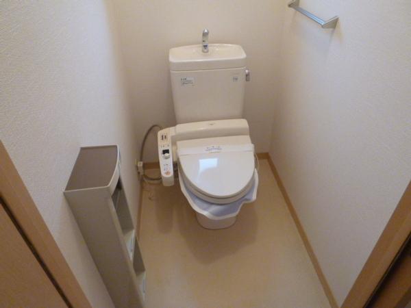 プラティーク本町
