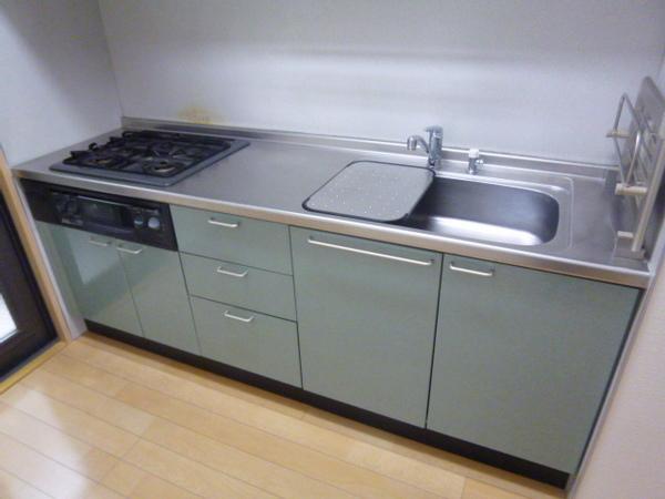 プラティーク本町