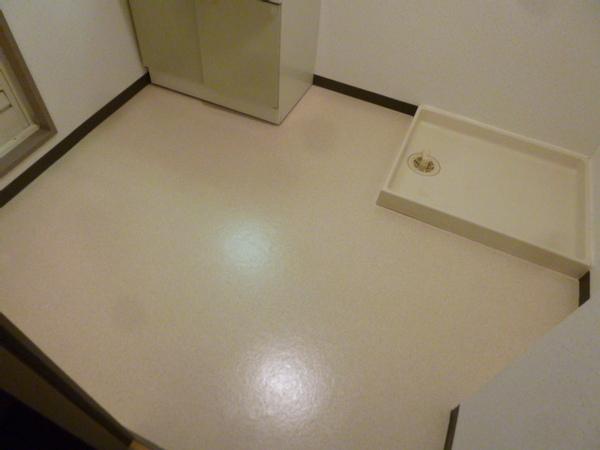 マンションラークＡ