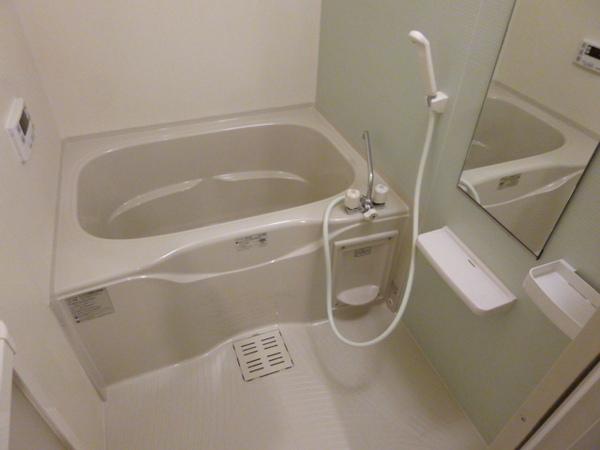 アイリスコート