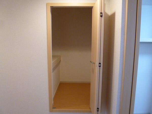 アイリスコート