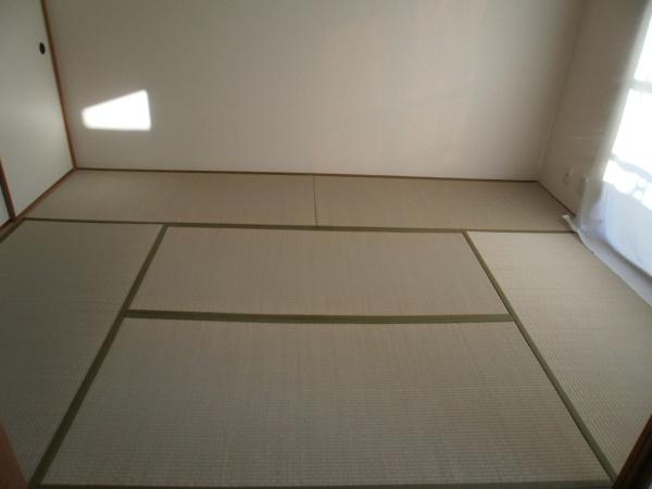 コーシャハイツ高見36