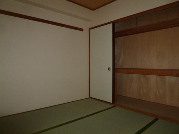 メゾン背戸口