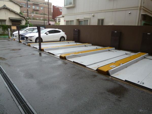 メゾン背戸口