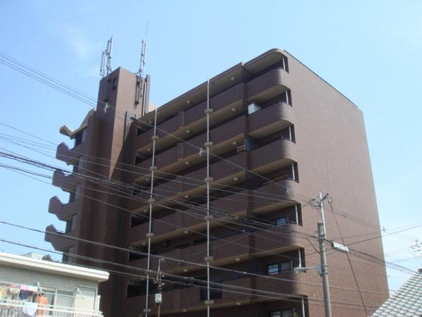 メゾン背戸口