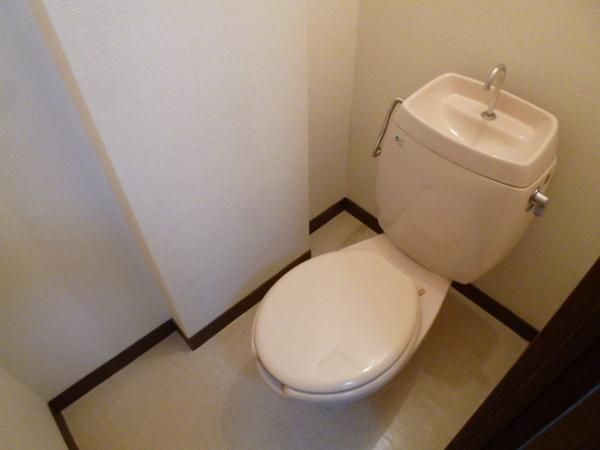 コスモハイツ出戸