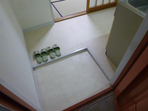 ホワイトシティ平野