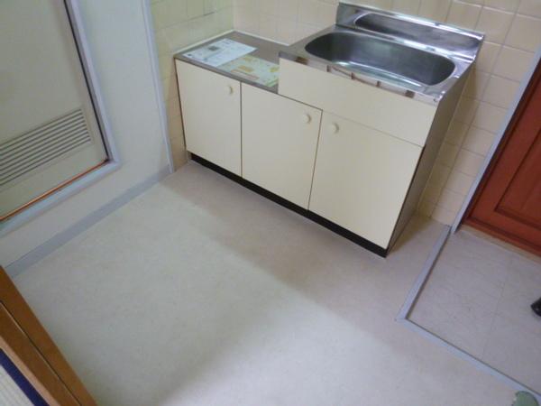 ホワイトシティ平野