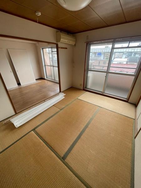 シャトー大広