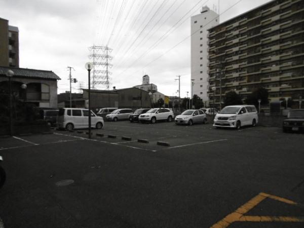 ラフォーレ平野