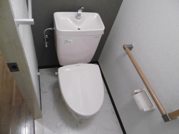 ラフォーレ平野