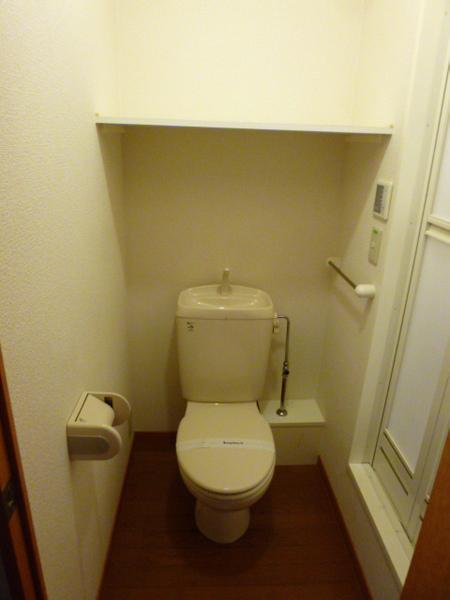レオパレスキャトレセゾン