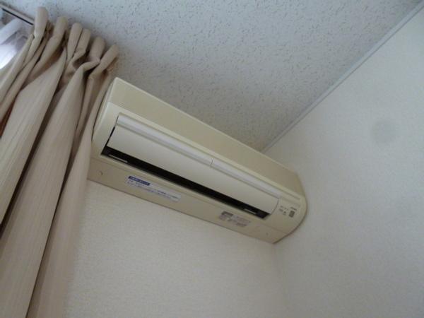 レオパレスキャトレセゾン